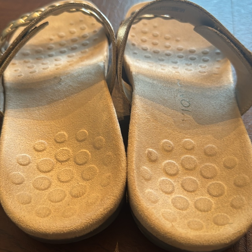 Vionic Sandals With Adjustable Strap - image 3